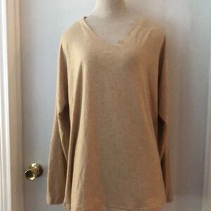 Long sleeve T-shirt